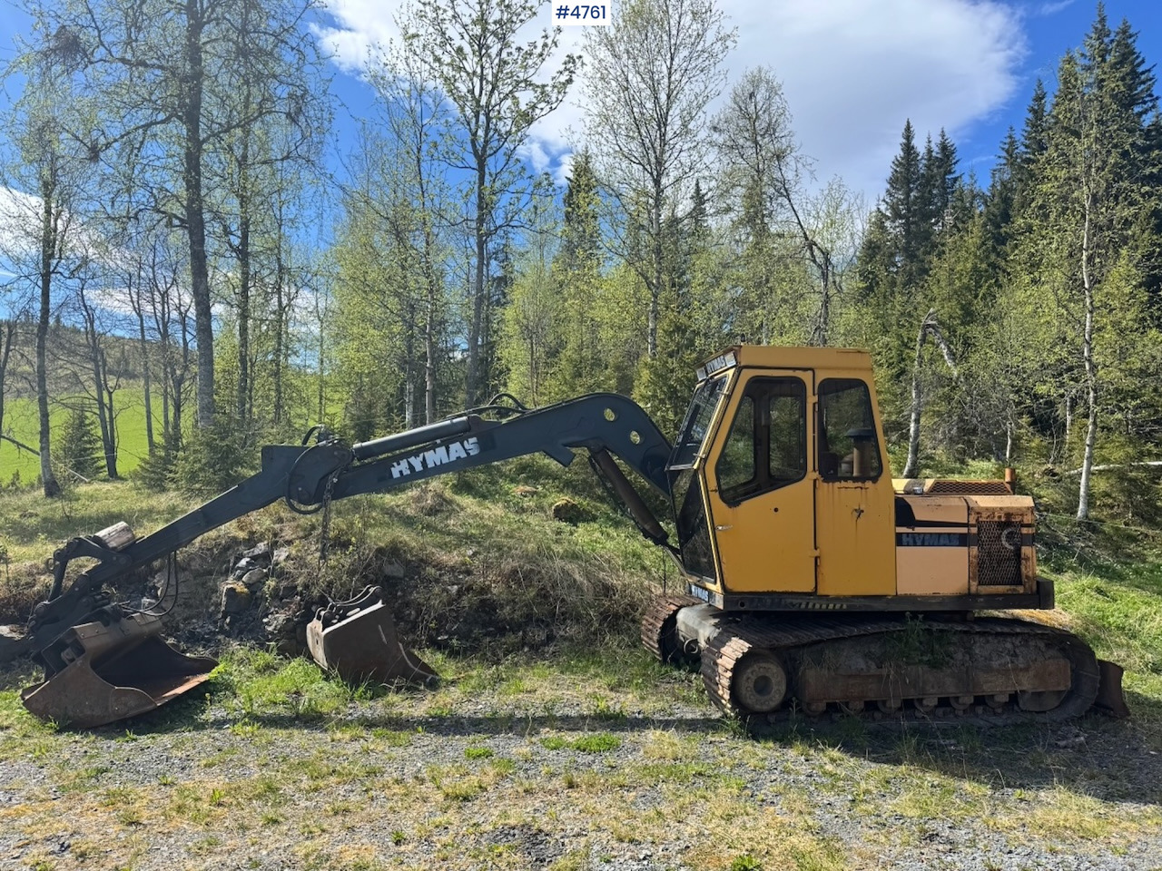 Circa 1990 Hymas 82R Crawler excavator w/ 2 buckets. - Pelle: photos 1 Circa 1990 Hymas 82R Crawler excavator w/ 2 buckets. - Pelle: photos 1