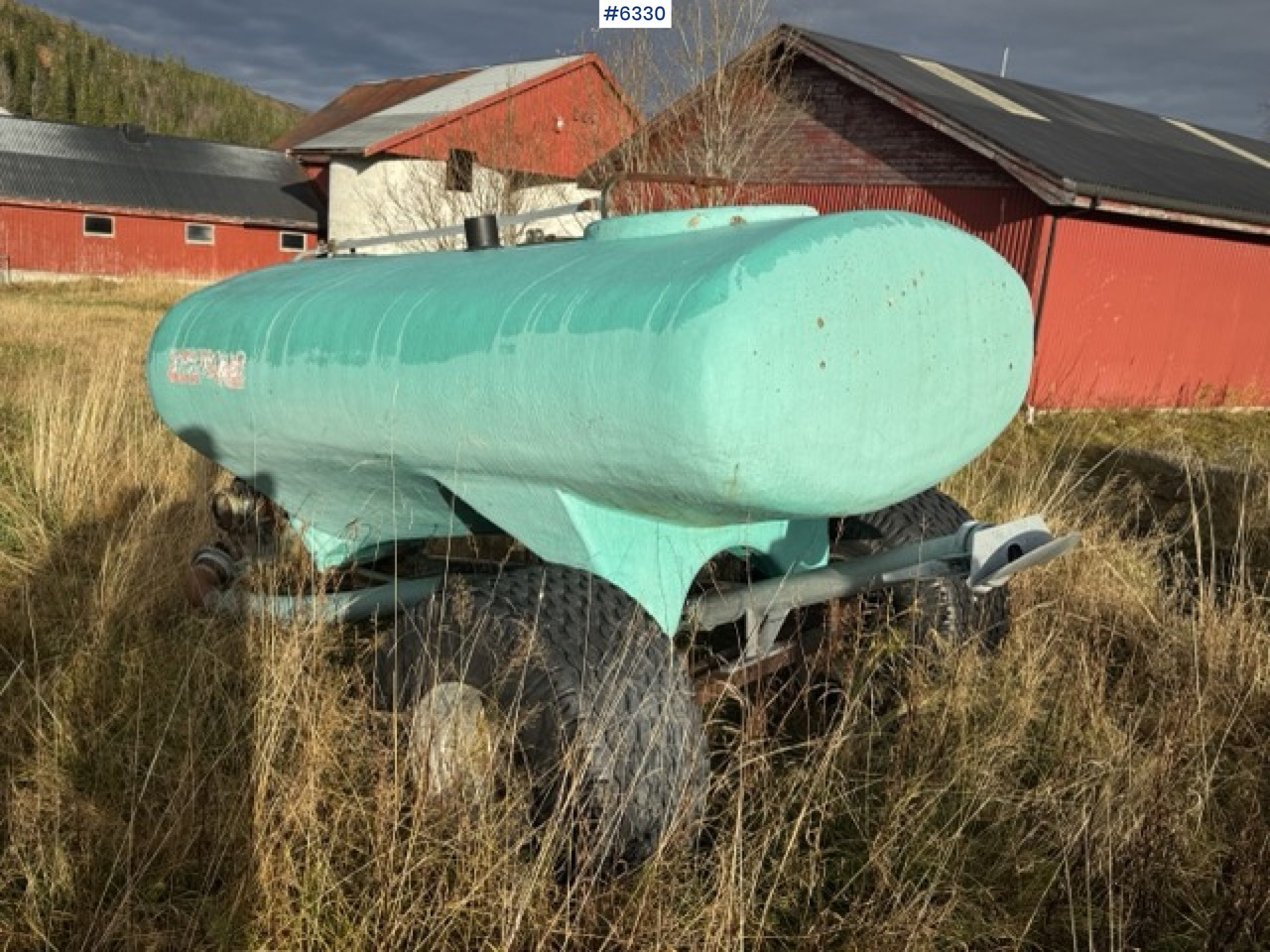 Tonne à lisier Doff X 3,500-liter manure spreader: photos 6 Tonne à lisier Doff X 3,500-liter manure spreader: photos 6