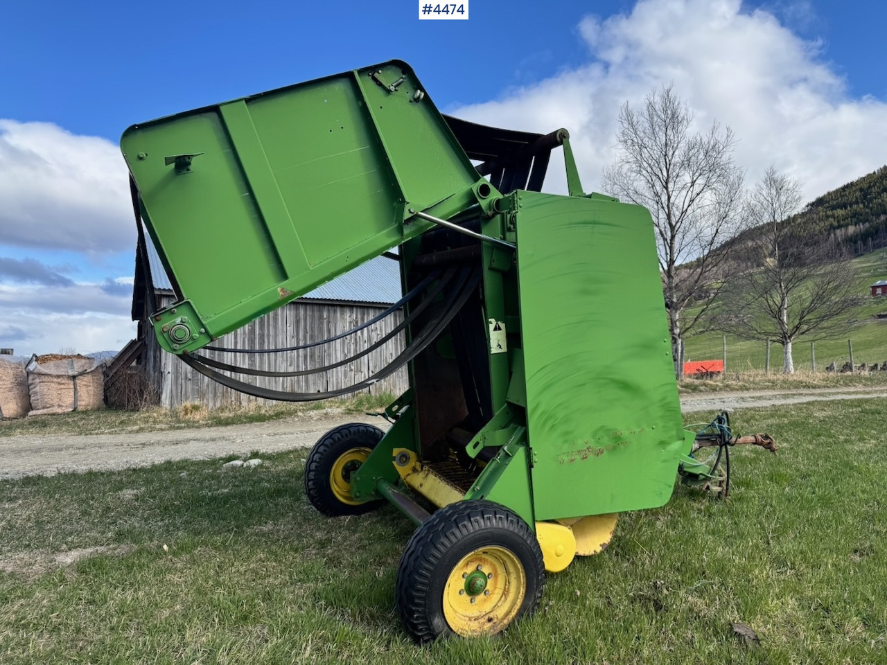 John Deere 545 Round Baler - Matériel de fenaison: photos 4 John Deere 545 Round Baler - Matériel de fenaison: photos 4