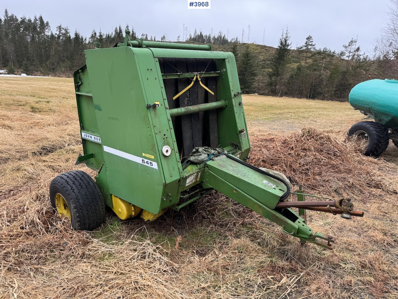 John Deere 545 Round Baler - Matériel de fenaison: photos 1 John Deere 545 Round Baler - Matériel de fenaison: photos 1