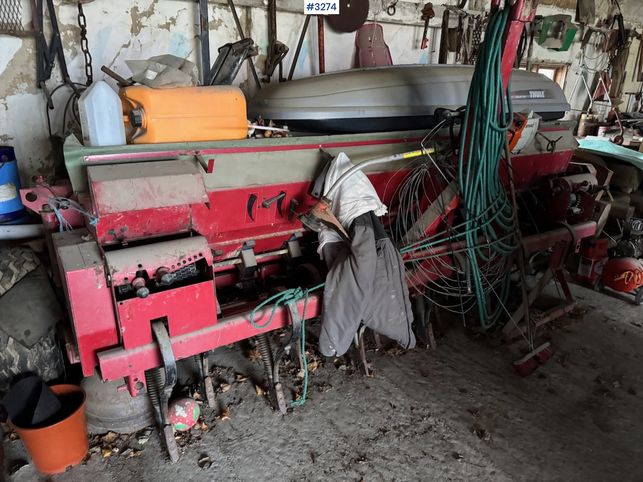 Juko 3M Trailed Seeder - Semoir: photos 2 Juko 3M Trailed Seeder - Semoir: photos 2