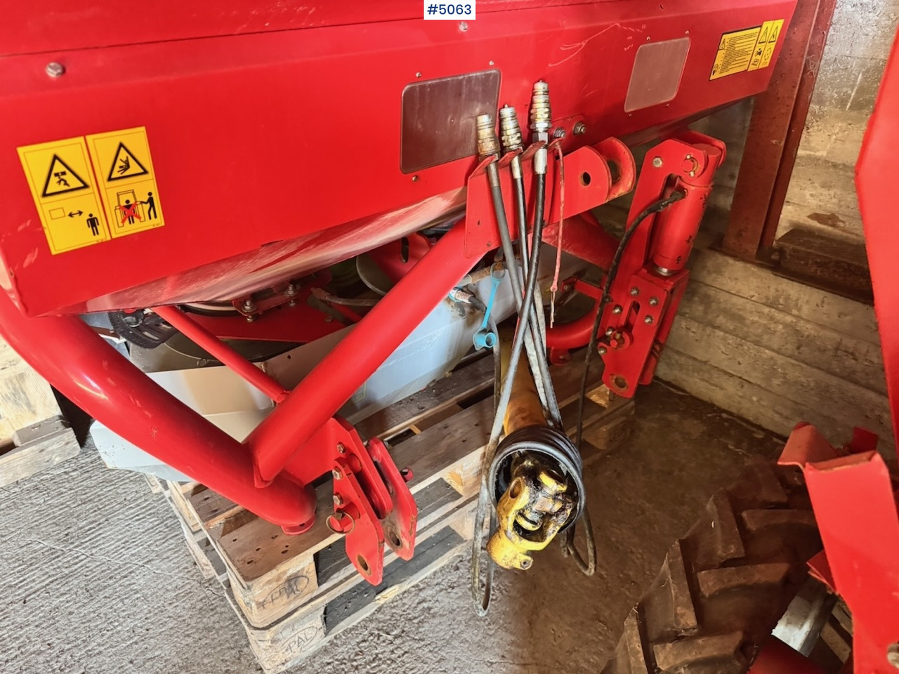 Kverneland Accord Fertilizer spreader - Distributeur d'engrais: photos 4 Kverneland Accord Fertilizer spreader - Distributeur d'engrais: photos 4