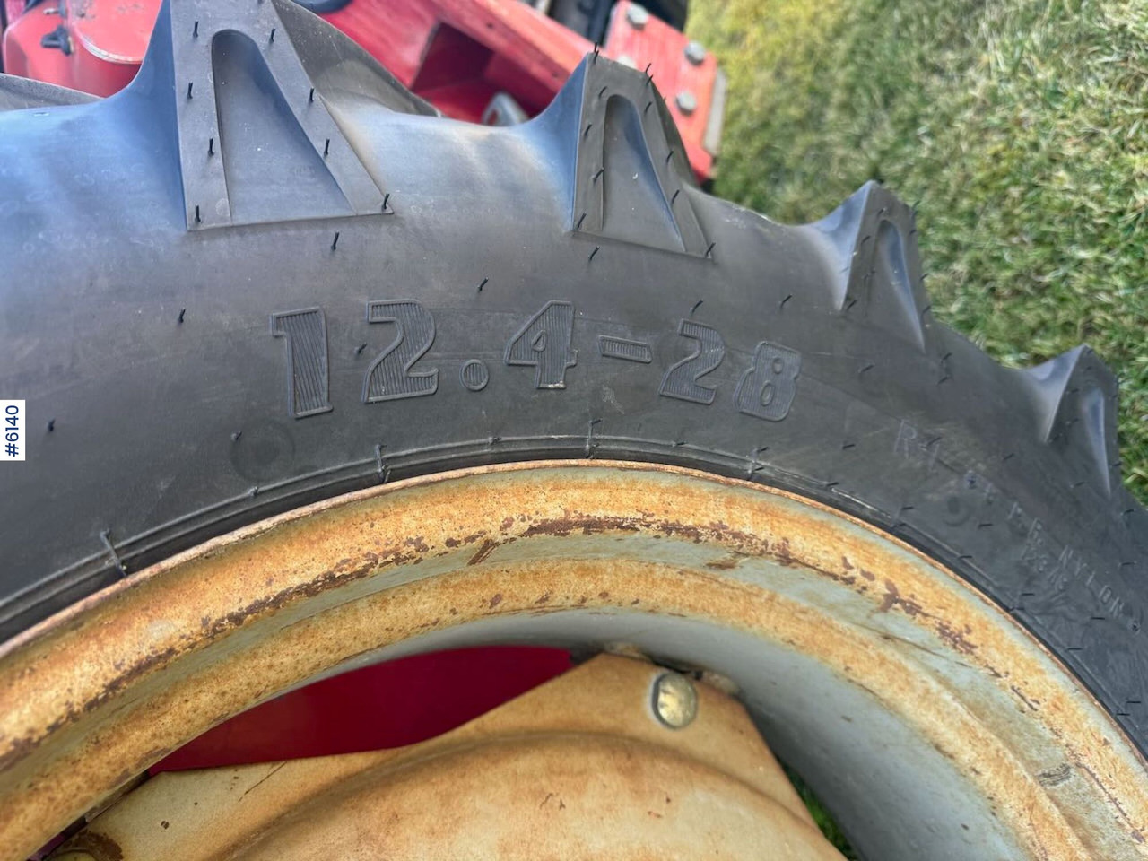 Tracteur agricole Massey Ferguson 133: photos 20 Tracteur agricole Massey Ferguson 133: photos 20