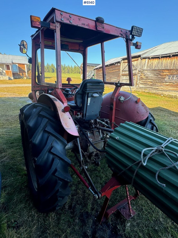 Tracteur agricole Massey Ferguson 133: photos 6 Tracteur agricole Massey Ferguson 133: photos 6
