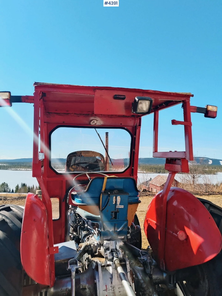 Tracteur agricole Massey Ferguson 35: photos 7