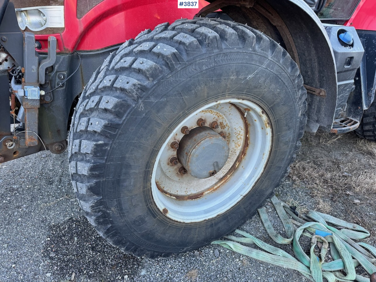 Nokian TRI 2 Tires on rims - Roue complète pour Machine agricole: photos 5 Nokian TRI 2 Tires on rims - Roue complète pour Machine agricole: photos 5