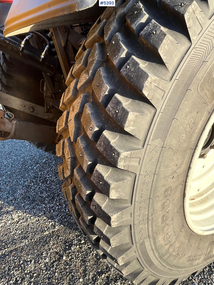 Tracteur agricole Valtra T 174 E Twintrac Tractor: photos 11