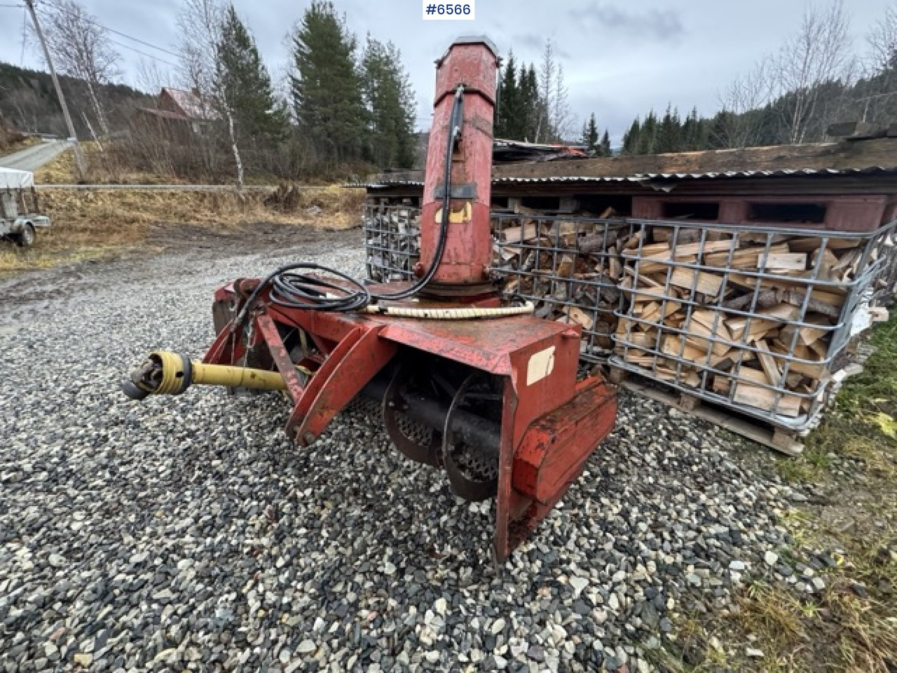 2005 Dalen two-stage snow blower - Véhicule de voirie/ Spécial: photos 5 2005 Dalen two-stage snow blower - Véhicule de voirie/ Spécial: photos 5