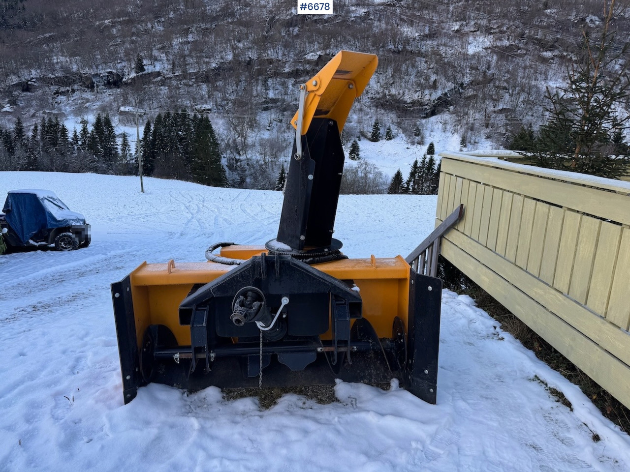 Agroquip G180 2-speed Snowblower. Like new! - Véhicule de voirie/ Spécial: photos 1 Agroquip G180 2-speed Snowblower. Like new! - Véhicule de voirie/ Spécial: photos 1