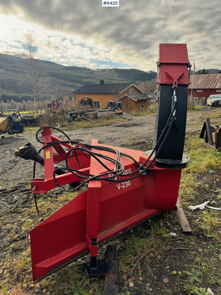 Fransgård V-230 Snow Blower - Véhicule de voirie/ Spécial: photos 3 Fransgård V-230 Snow Blower - Véhicule de voirie/ Spécial: photos 3