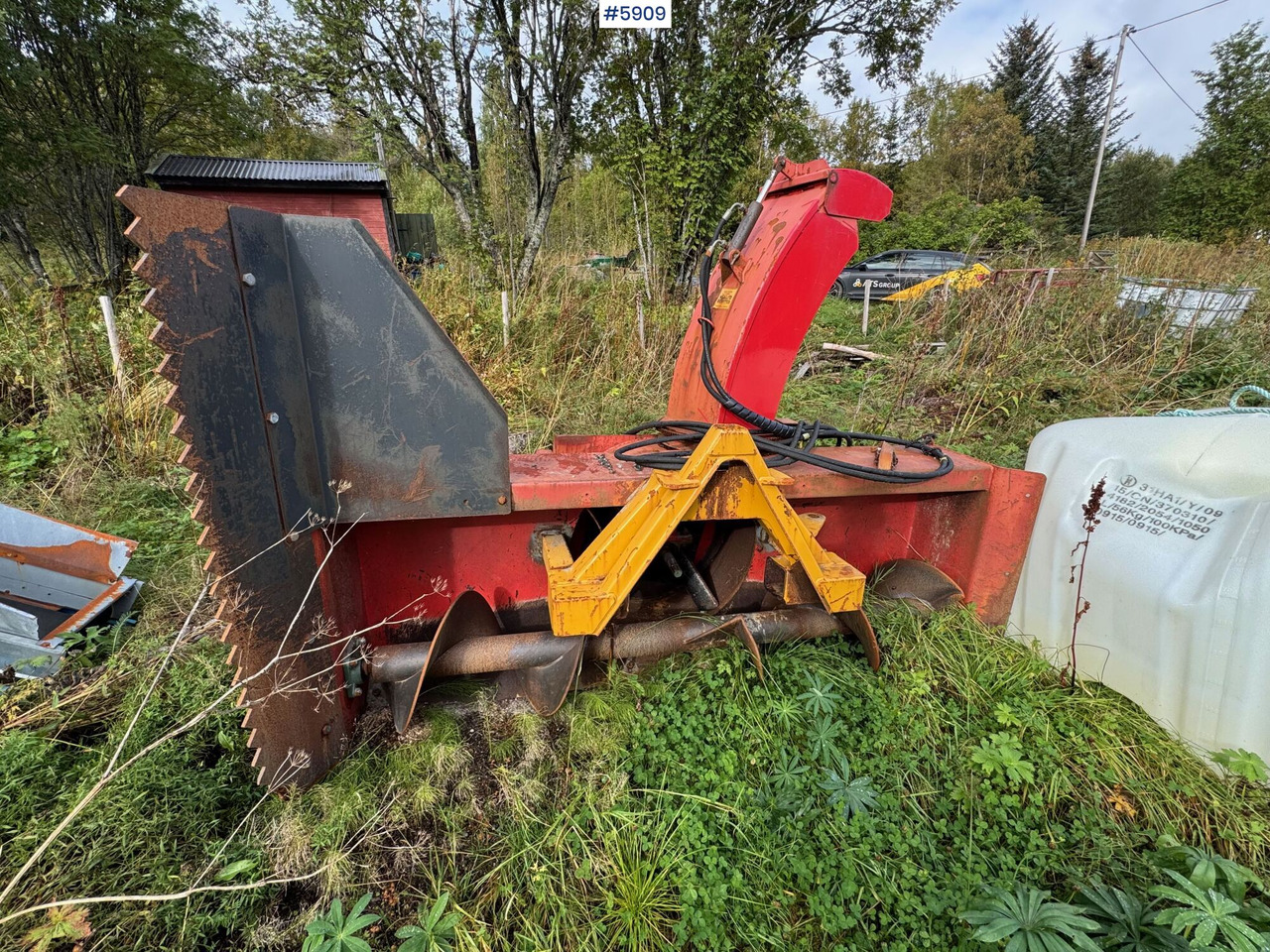 Tokvam 24GTHS snow blower - Véhicule de voirie/ Spécial: photos 5 Tokvam 24GTHS snow blower - Véhicule de voirie/ Spécial: photos 5