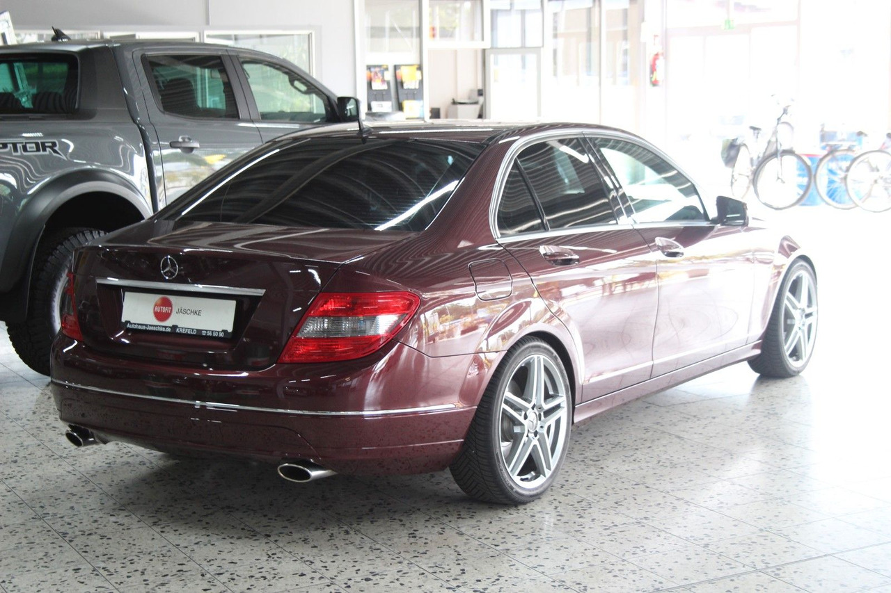 Mercedes-Benz C 230 Avantgarde Automatik sehr gepflegt! 130tKM - Berline: photos 2 Mercedes-Benz C 230 Avantgarde Automatik sehr gepflegt! 130tKM - Berline: photos 2