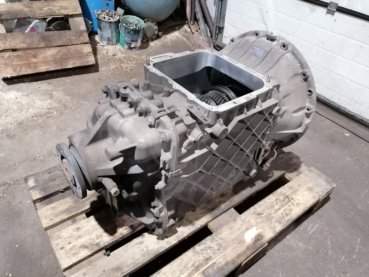 VOLVO remanufactured gearbox AT2612D - Boîte de vitesse: photos 4 VOLVO remanufactured gearbox AT2612D - Boîte de vitesse: photos 4