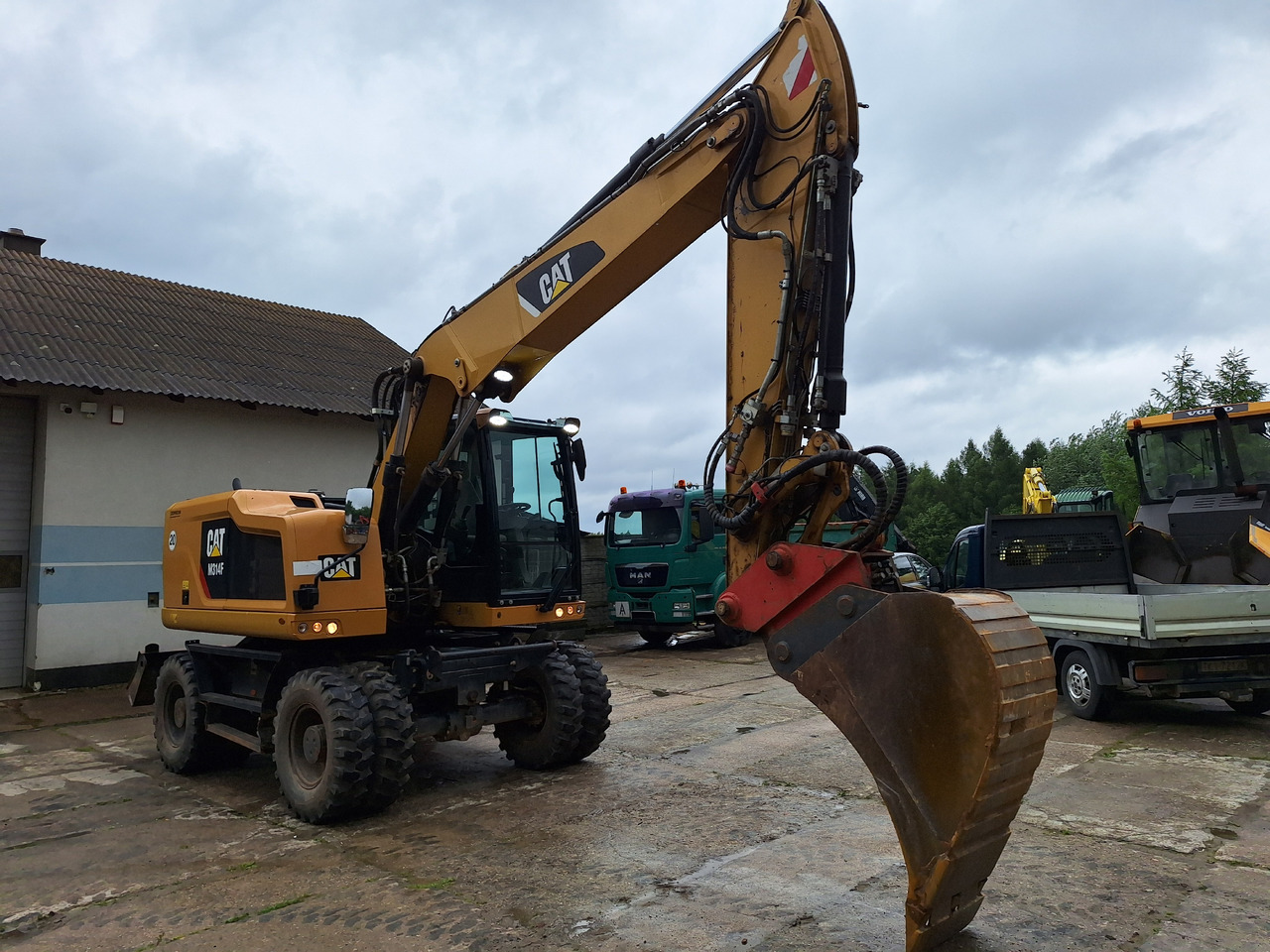 CAT 314F - Engins de chantier: photos 4 CAT 314F - Engins de chantier: photos 4