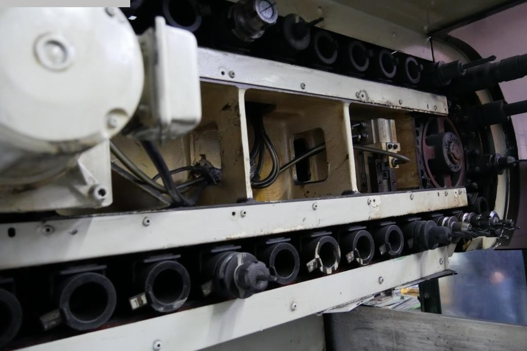 MATSUURA RA-2 - Centre d'usinage: photos 5 MATSUURA RA-2 - Centre d'usinage: photos 5