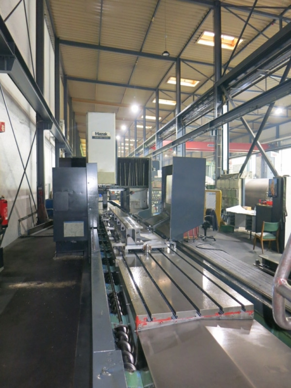MAZAK AJV-35/240 - Fraiseuse: photos 1 MAZAK AJV-35/240 - Fraiseuse: photos 1