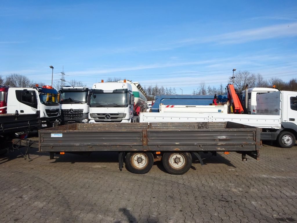 Blomenröhr 692/8900 Tandem-Anhänger mit 2 Achsen Blomenröhr 692/8900 Tandem-Anhänger mit 2 Achsen - Remorque porte-engin surbaissée: photos 1 Blomenröhr 692/8900 Tandem-Anhänger mit 2 Achsen Blomenröhr 692/8900 Tandem-Anhänger mit 2 Achsen - Remorque porte-engin surbaissée: photos 1