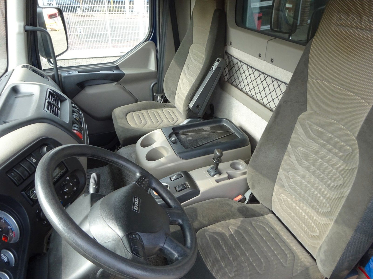 Camion benne neuf DAF LF 45.210 Kipper 4x2: photos 19