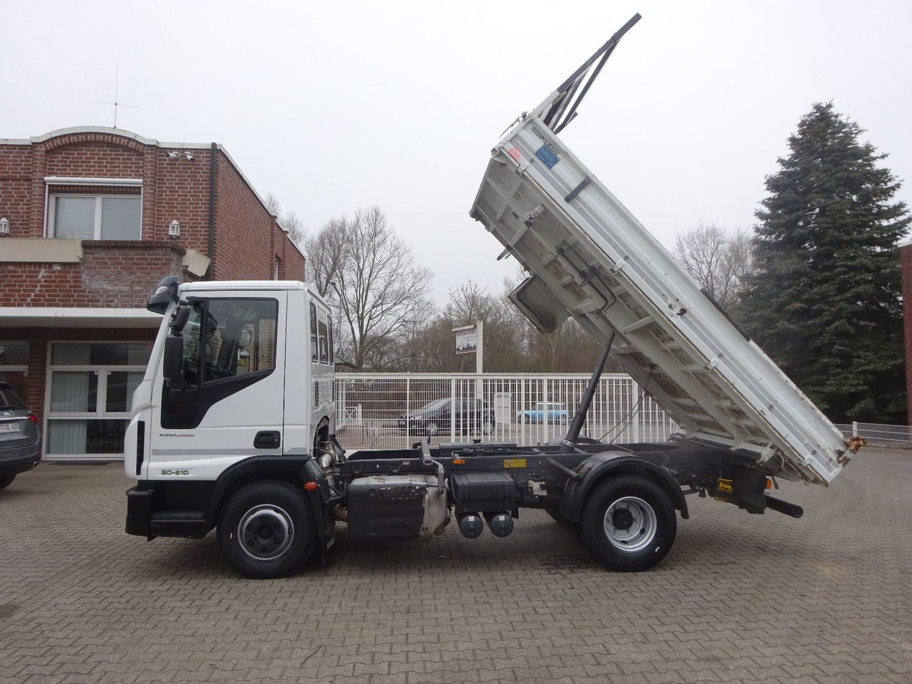 Iveco 80-120 Eurocargo MEILLER 3SKipper 4x2 - Camion benne: photos 2 Iveco 80-120 Eurocargo MEILLER 3SKipper 4x2 - Camion benne: photos 2