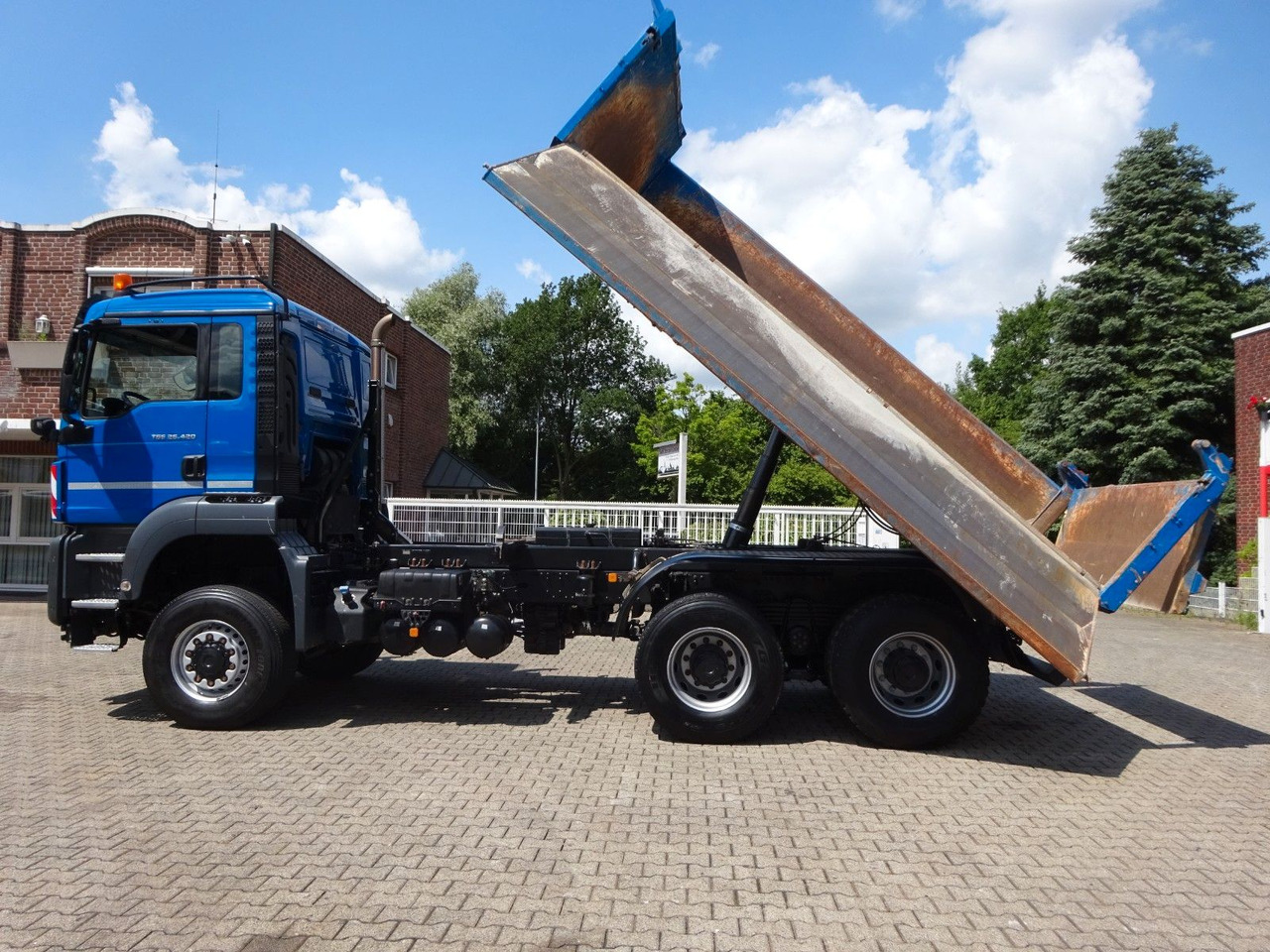 MAN 26.420 TGS MEILER 3Skipper + Bordmatik 6x6 - Camion benne, Camion grue: photos 3 MAN 26.420 TGS MEILER 3Skipper + Bordmatik 6x6 - Camion benne, Camion grue: photos 3