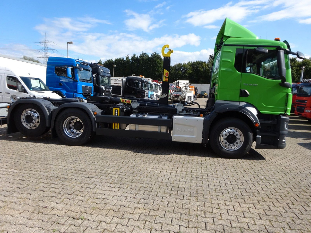 MAN 26.520 TGS HYVA Abroller 6x2 NEU !!! MAN 26.520 TGS HYVA Abroller 6x2 NEU !!! - Camion ampliroll: photos 2 MAN 26.520 TGS HYVA Abroller 6x2 NEU !!! MAN 26.520 TGS HYVA Abroller 6x2 NEU !!! - Camion ampliroll: photos 2