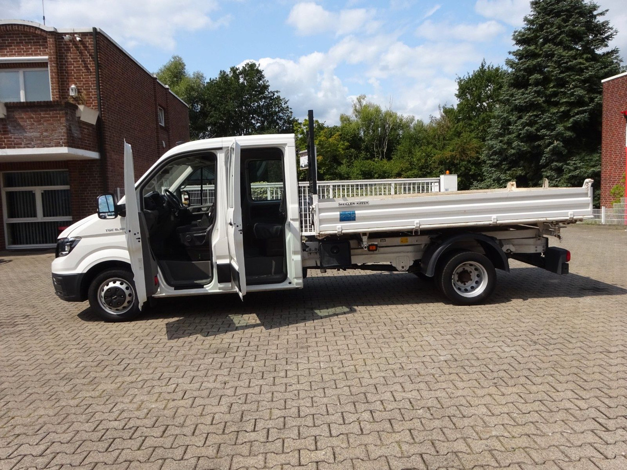 MAN 6.180 TGE MEILLER 3Skipper Doppelkabine 4x2 - Utilitaire benne, Utilitaire double cabine: photos 4 MAN 6.180 TGE MEILLER 3Skipper Doppelkabine 4x2 - Utilitaire benne, Utilitaire double cabine: photos 4