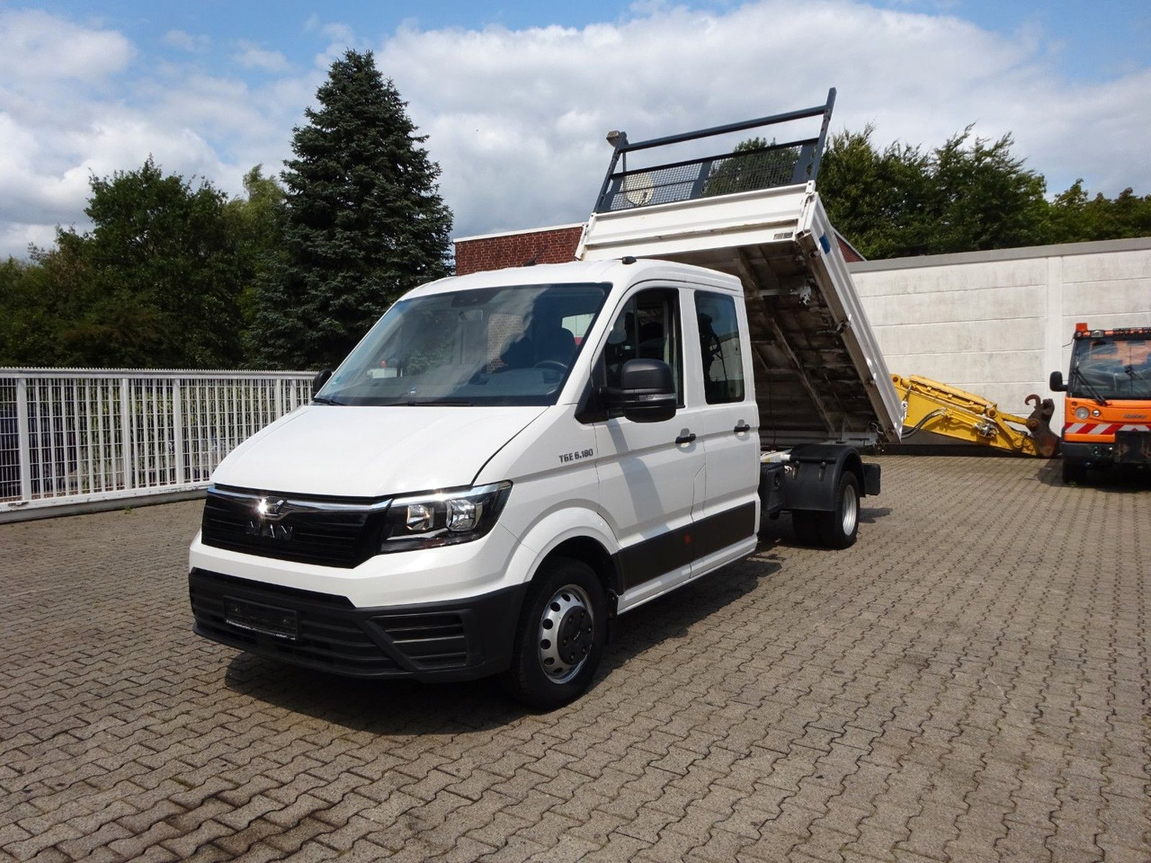 MAN 6.180 TGE MEILLER 3Skipper Doppelkabine 4x2 - Utilitaire benne, Utilitaire double cabine: photos 1 MAN 6.180 TGE MEILLER 3Skipper Doppelkabine 4x2 - Utilitaire benne, Utilitaire double cabine: photos 1