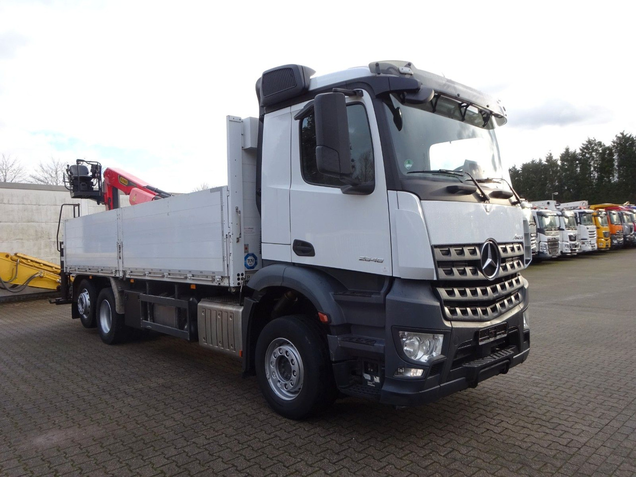 Mercedes-Benz 2648 Baustoffpritsche + PK 23001 TEC3 Kran Mercedes-Benz 2648 Baustoffpritsche + PK 23001 TEC3 Kran - Camion grue, Camion plateau: photos 4 Mercedes-Benz 2648 Baustoffpritsche + PK 23001 TEC3 Kran Mercedes-Benz 2648 Baustoffpritsche + PK 23001 TEC3 Kran - Camion grue, Camion plateau: photos 4