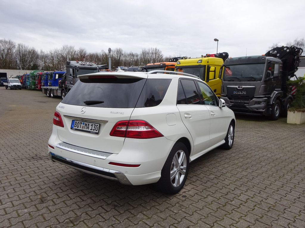 Mercedes-Benz ML 350 CDI BlueTec - SUV: photos 4 Mercedes-Benz ML 350 CDI BlueTec - SUV: photos 4