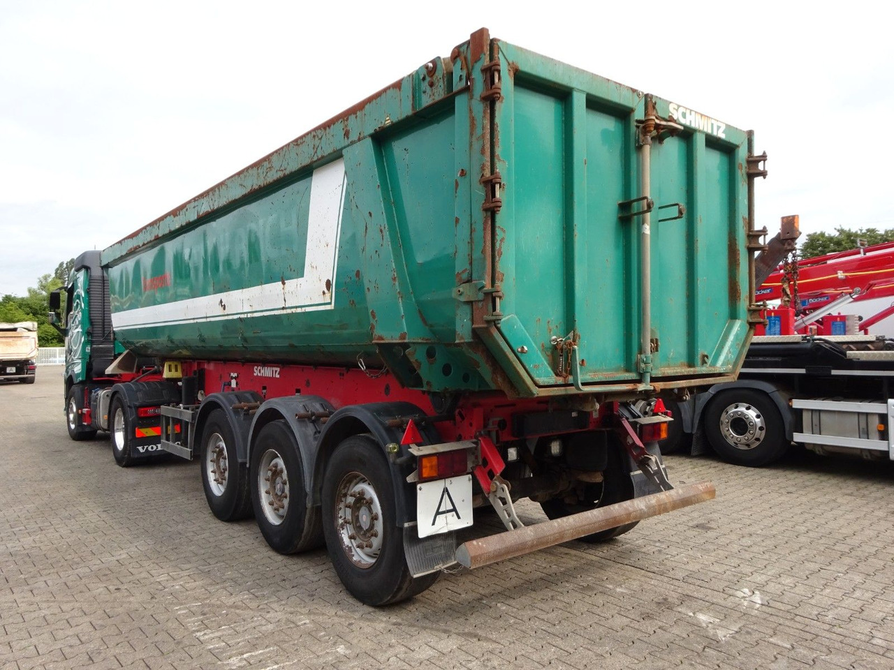 Schmitz Cargobull Kipp Auflieger Stahlmulde SKI 24 mit 3 Achsen - Semi-remorque benne: photos 3 Schmitz Cargobull Kipp Auflieger Stahlmulde SKI 24 mit 3 Achsen - Semi-remorque benne: photos 3