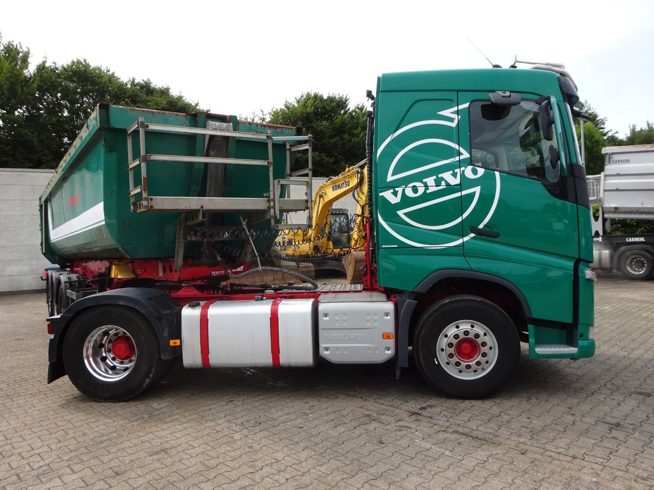 Volvo FH 550 SZM mit Hydraulik Pumpe - Tracteur routier: photos 3 Volvo FH 550 SZM mit Hydraulik Pumpe - Tracteur routier: photos 3