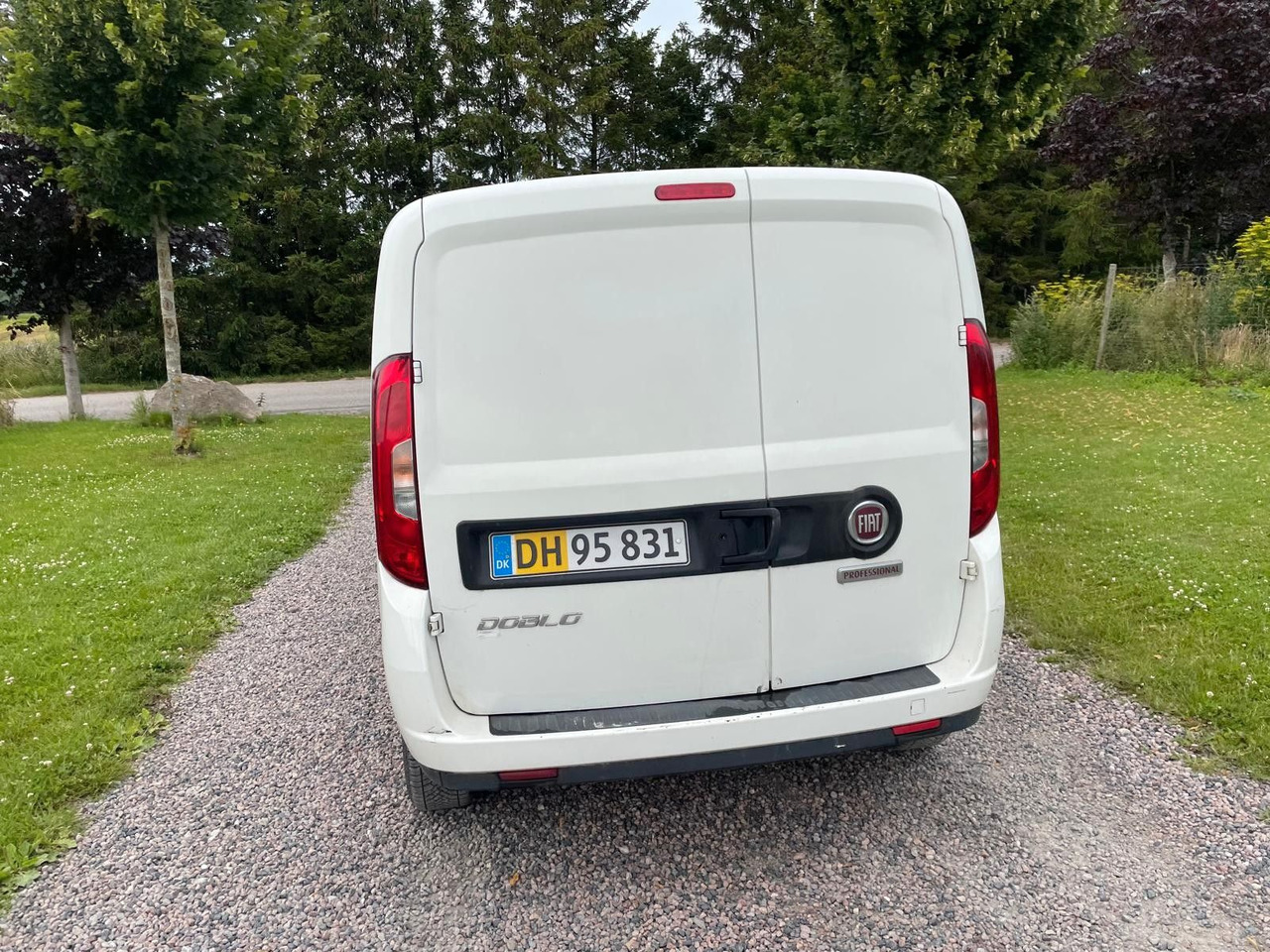 Fiat Doblo Basis Kasten 1,3 MJT - Voiture: photos 4 Fiat Doblo Basis Kasten 1,3 MJT - Voiture: photos 4
