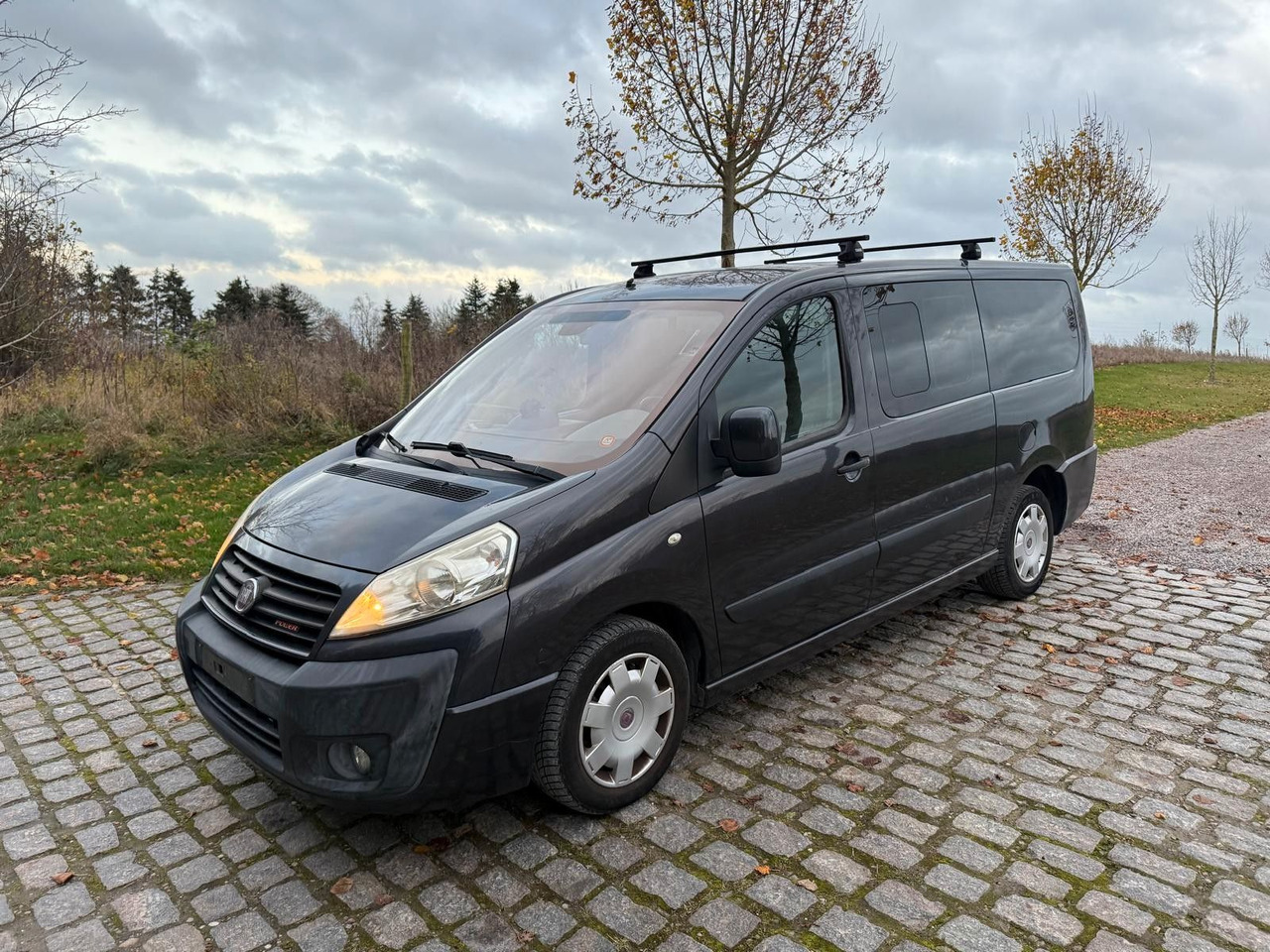 Fiat Scudo 140 Multijet *8 seats* *Climatronic *Navi - Transport de personnes: photos 2 Fiat Scudo 140 Multijet *8 seats* *Climatronic *Navi - Transport de personnes: photos 2