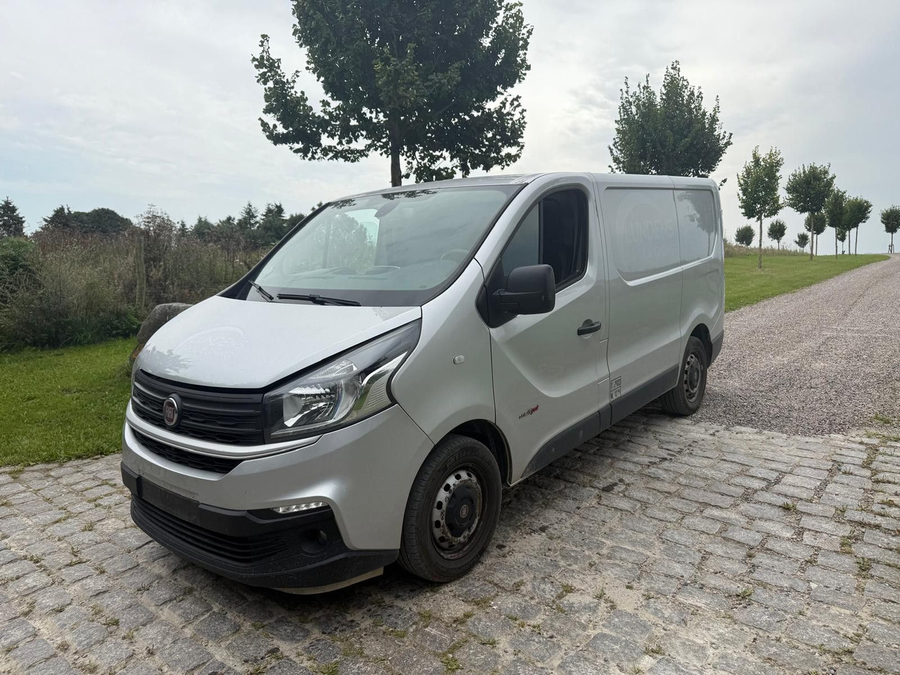 Fiat Talento Kasten L1H1 *A/C *Camera *Neu TUV - Fourgonnette: photos 2 Fiat Talento Kasten L1H1 *A/C *Camera *Neu TUV - Fourgonnette: photos 2