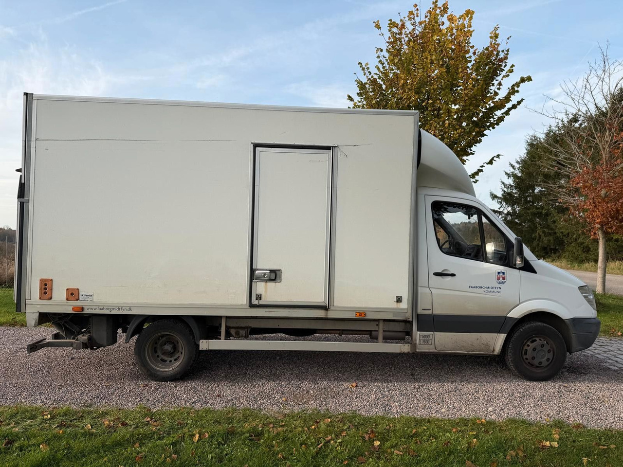 Mercedes-Benz Sprinter II Box + Lift - Fourgon utilitaire: photos 5 Mercedes-Benz Sprinter II Box + Lift - Fourgon utilitaire: photos 5