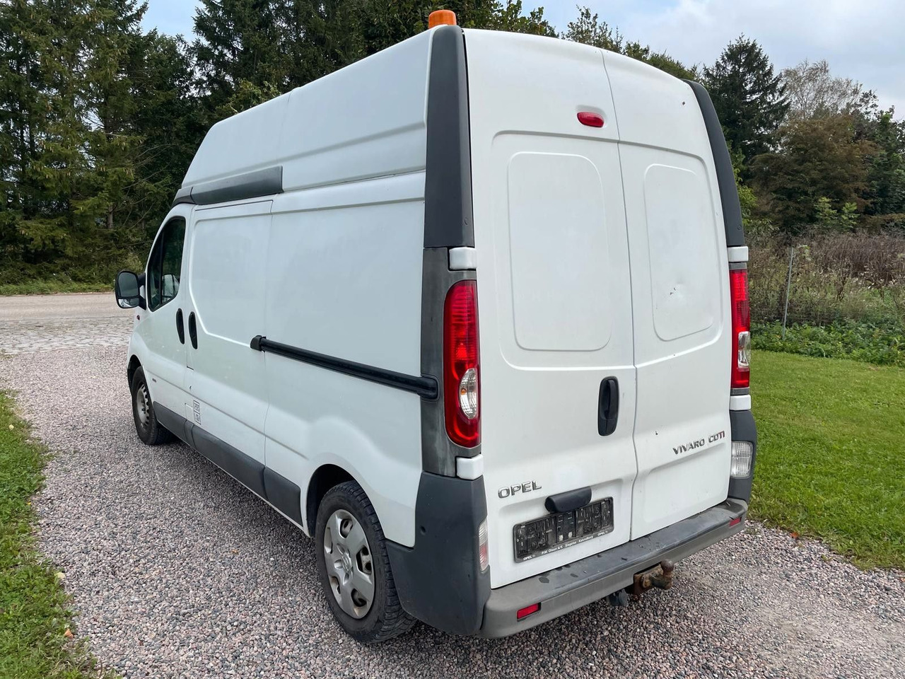 Opel Vivaro 2.0 CDTI L2H2 - Fourgonnette: photos 3 Opel Vivaro 2.0 CDTI L2H2 - Fourgonnette: photos 3