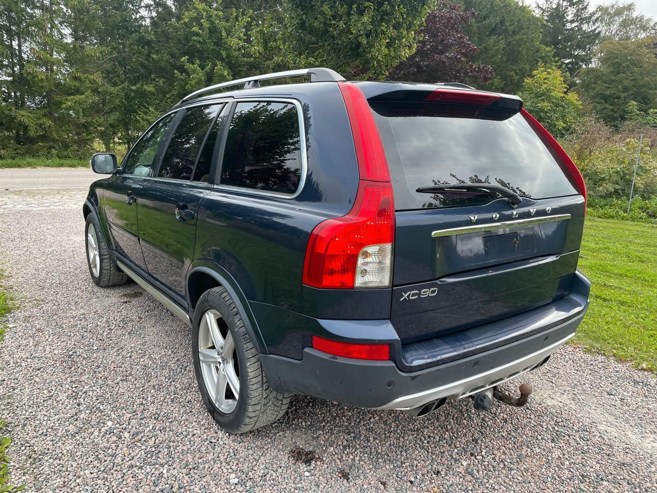 Volvo XC 90 XC90 D5 R-Design Geartronic - SUV: photos 3 Volvo XC 90 XC90 D5 R-Design Geartronic - SUV: photos 3