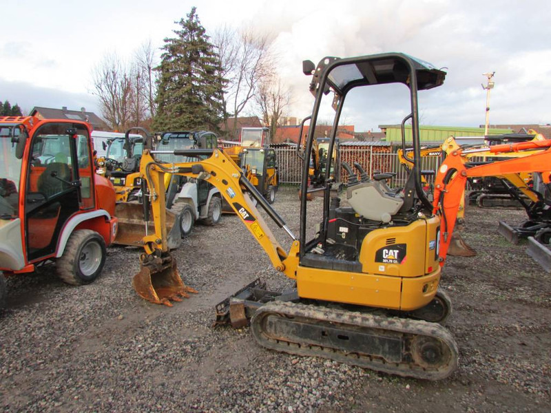Cat 301.7 D CR Canopy Minibagger 14.000 EUR - Mini pelle: photos 1 Cat 301.7 D CR Canopy Minibagger 14.000 EUR - Mini pelle: photos 1