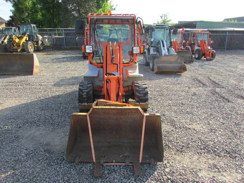 Kramer 5035 Radlader 20.000 EUR - Chargeuse sur pneus: photos 3 Kramer 5035 Radlader 20.000 EUR - Chargeuse sur pneus: photos 3