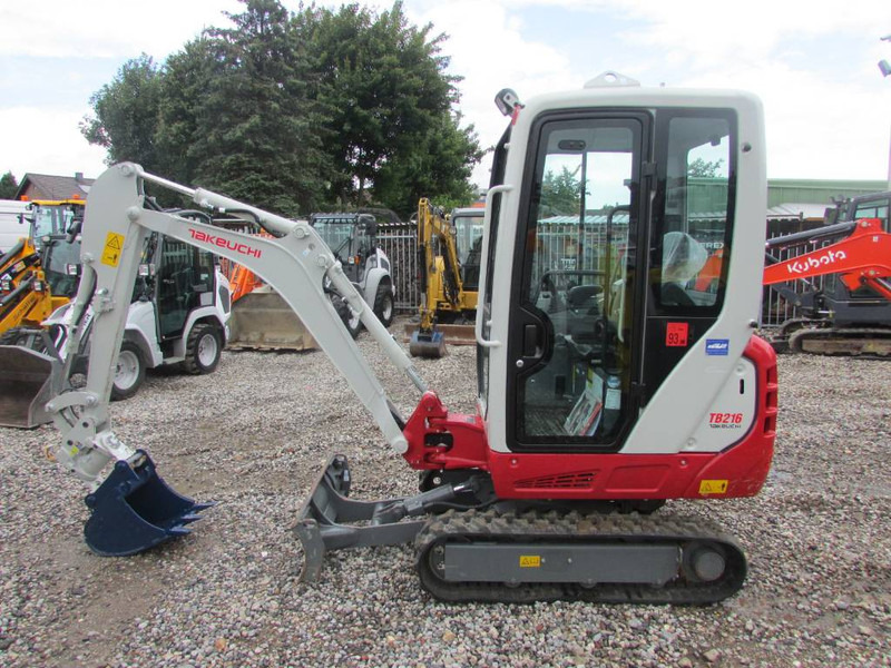 Takeuchi TB 216 V3 Minibagger 25.500 EUR - Mini pelle: photos 1 Takeuchi TB 216 V3 Minibagger 25.500 EUR - Mini pelle: photos 1