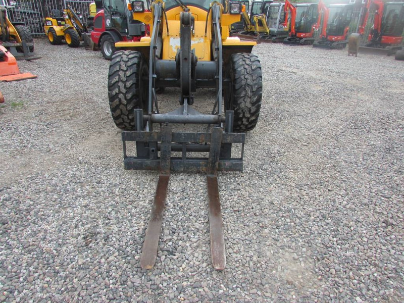 Volvo L 35 B-Z Radlader 16.000 EUR - Chargeuse sur pneus: photos 3 Volvo L 35 B-Z Radlader 16.000 EUR - Chargeuse sur pneus: photos 3