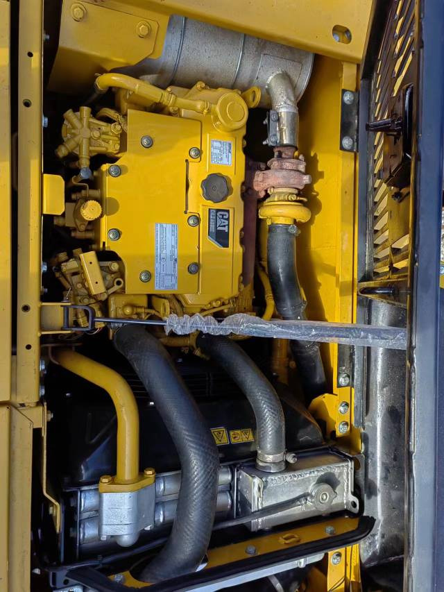 CATERPILLAR 312D2GC - Pelle sur chenille: photos 5 CATERPILLAR 312D2GC - Pelle sur chenille: photos 5