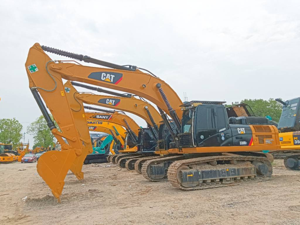 CATERPILLAR 330D2 - Pelle sur chenille: photos 2 CATERPILLAR 330D2 - Pelle sur chenille: photos 2