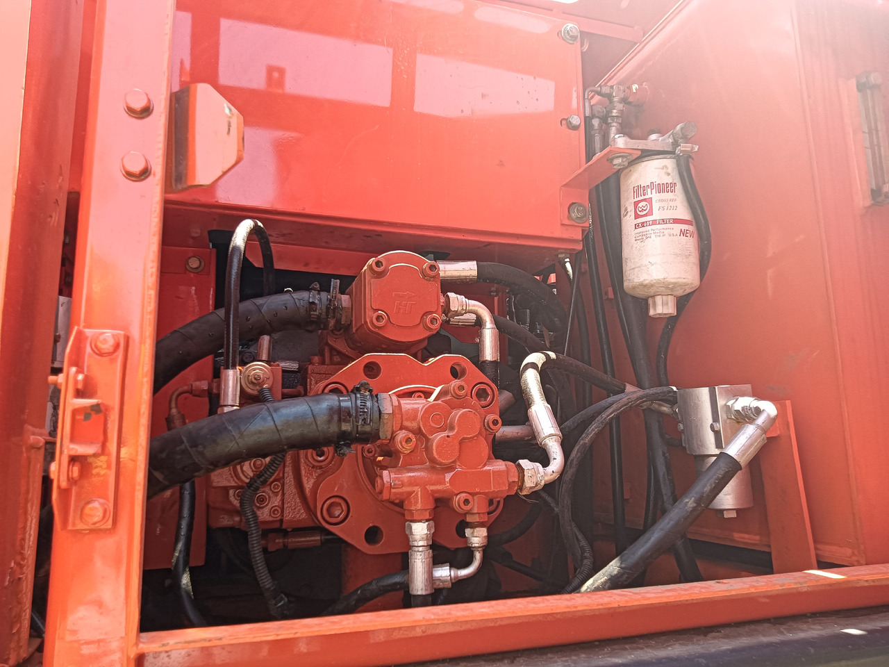 Pelle sur pneus DOOSAN 150W: photos 6