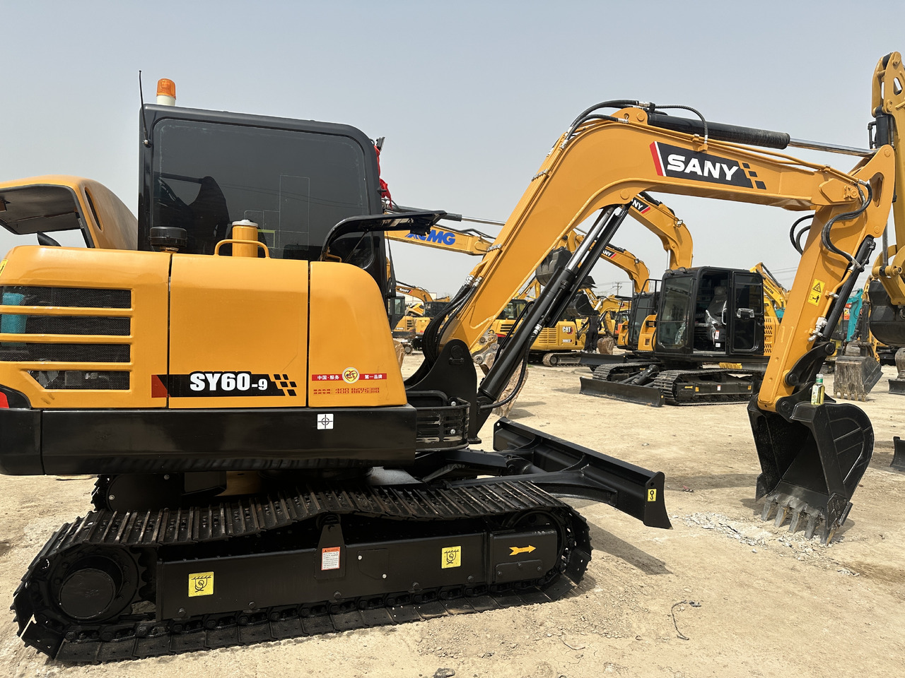 SANY SY60C-9 - Mini pelle: photos 1 SANY SY60C-9 - Mini pelle: photos 1