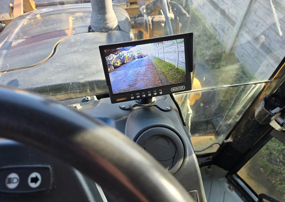 Caterpillar - Tractopelle: photos 4 Caterpillar - Tractopelle: photos 4