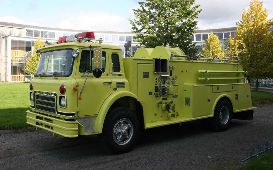 1975 International Cargostar 1910B Firetruck - Camion de pompier: photos 1 1975 International Cargostar 1910B Firetruck - Camion de pompier: photos 1