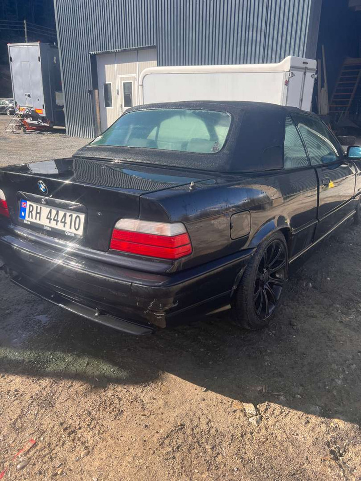 1994 BMW 318i/320i cab - Voiture: photos 2 1994 BMW 318i/320i cab - Voiture: photos 2