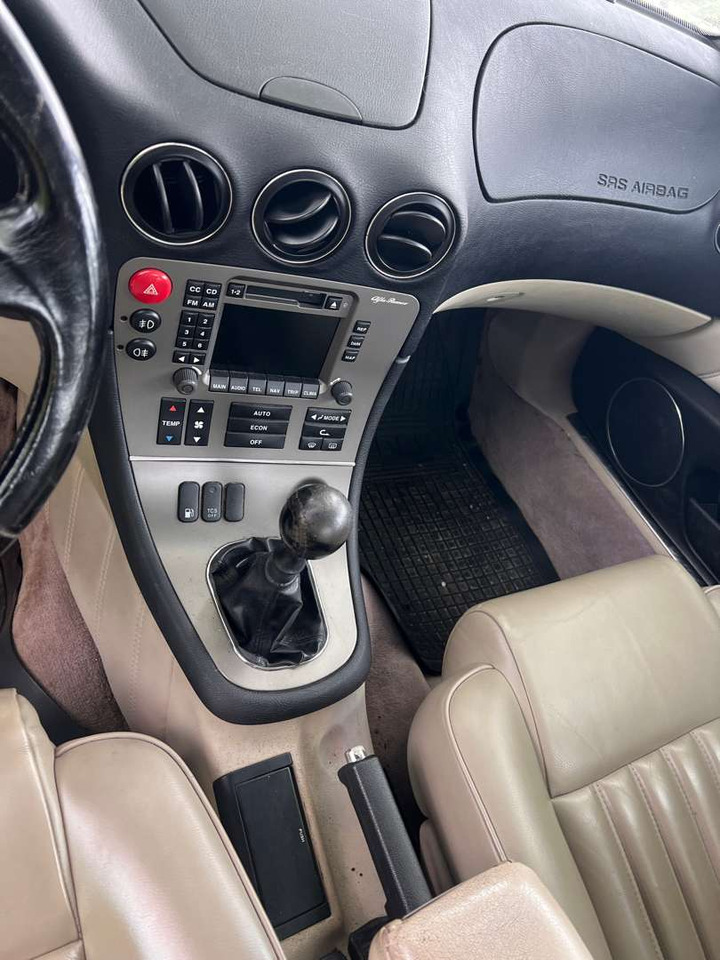 1999 Alfa Romeo 166 - Berline: photos 3 1999 Alfa Romeo 166 - Berline: photos 3