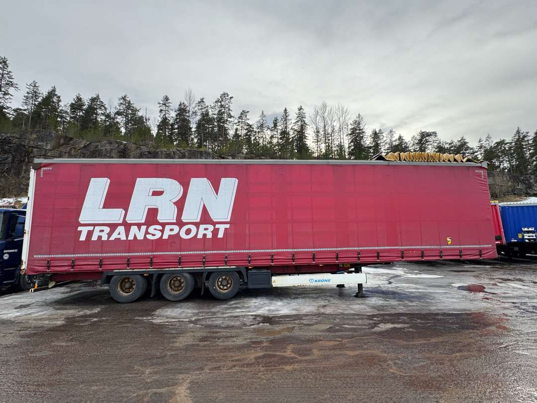 2015 KRONE Profi Liner / MEGA / Curtain / Lifting roof - Remorque: photos 2 2015 KRONE Profi Liner / MEGA / Curtain / Lifting roof - Remorque: photos 2